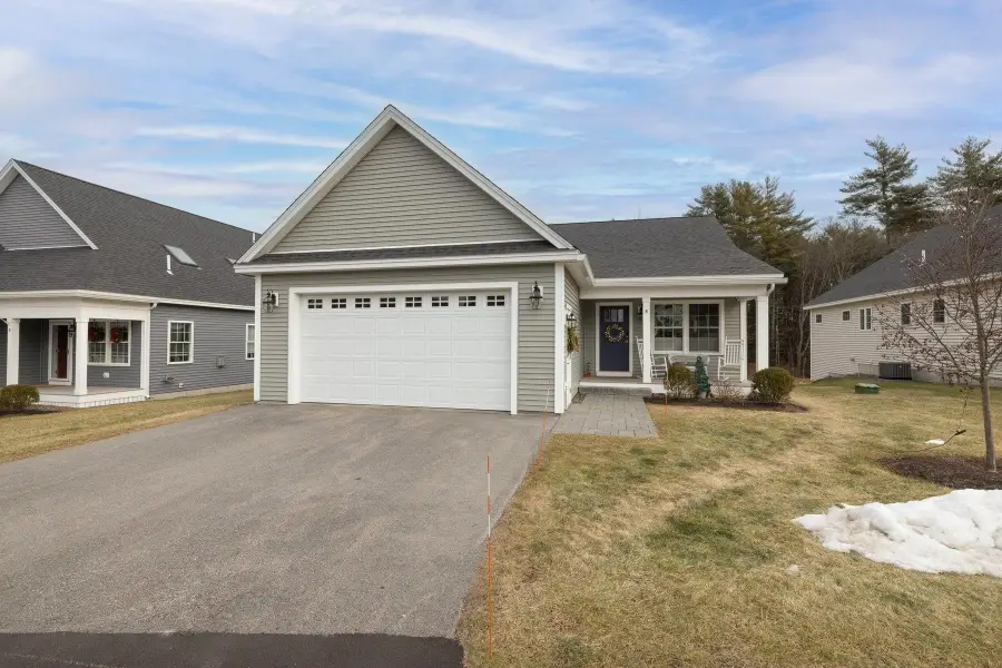 8 Mulberry Lane, Epping, NH 03042 - Image #3