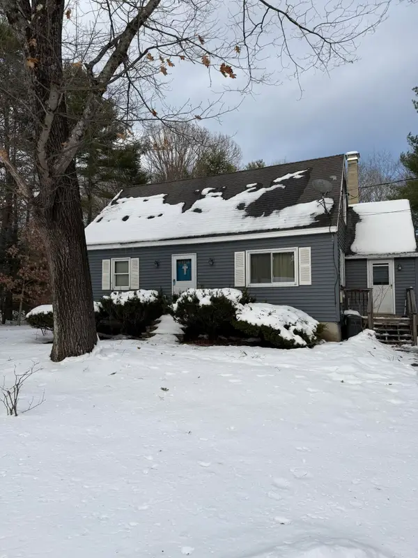 64 Forest Lane, Boscawen, NH 03303