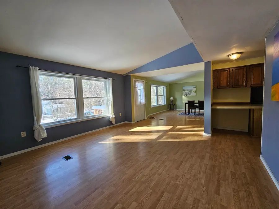 31 Silkwood Avenue, Belmont, NH 03220 - Image #3