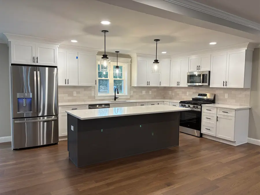 447 Silver Lake Road #B, Hollis, NH 03049 - Image #2