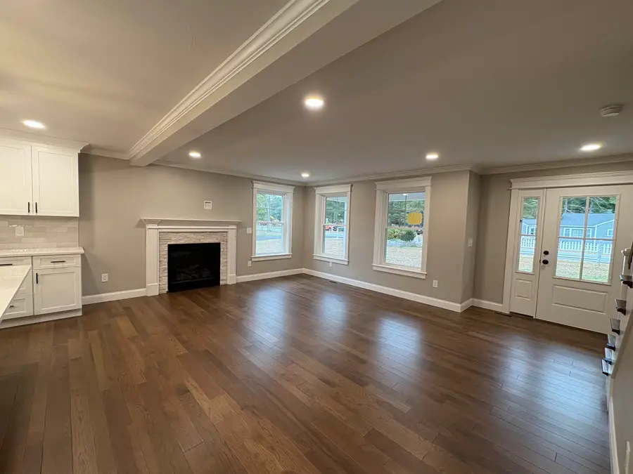 447 Silver Lake Road #B, Hollis, NH 03049 - Image #3