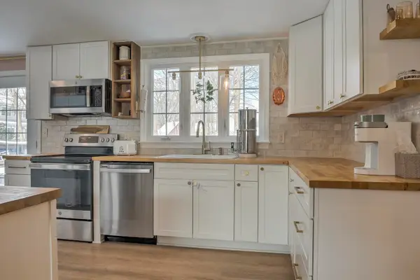 8 Marguerite Street, Keene, NH 03431