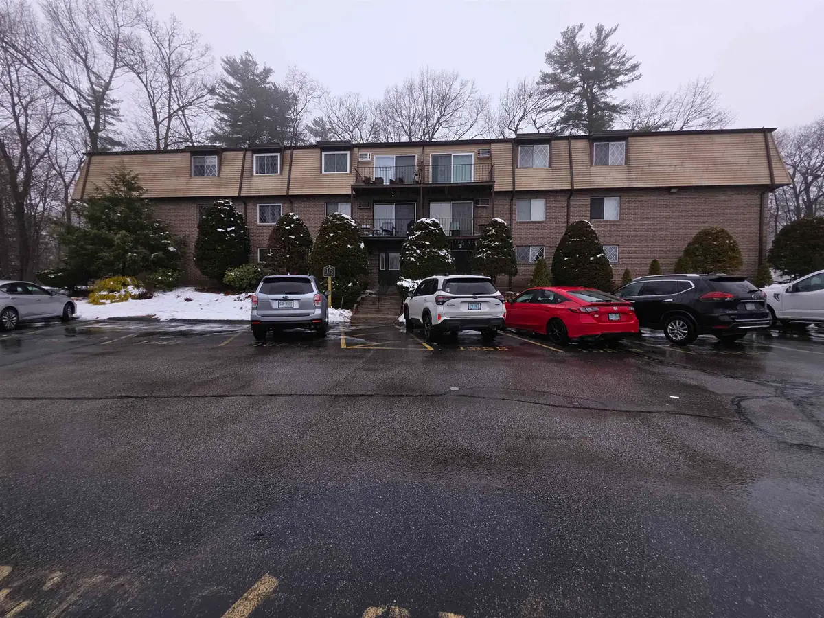 15 Silvestri Circle #9, Derry, NH 03038 - Image #1