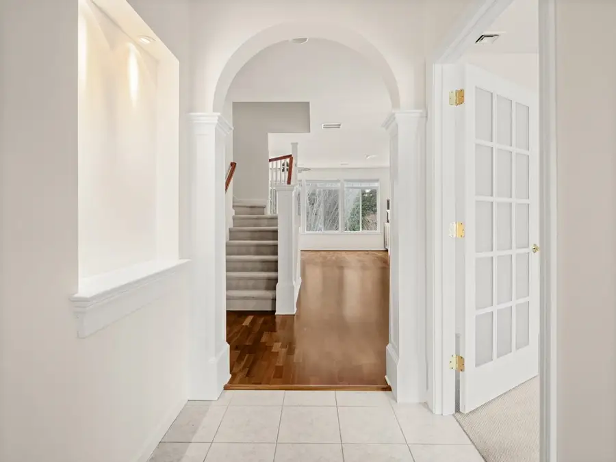 35 Hummingbird Lane, South Burlington, VT 05403 - Image #3