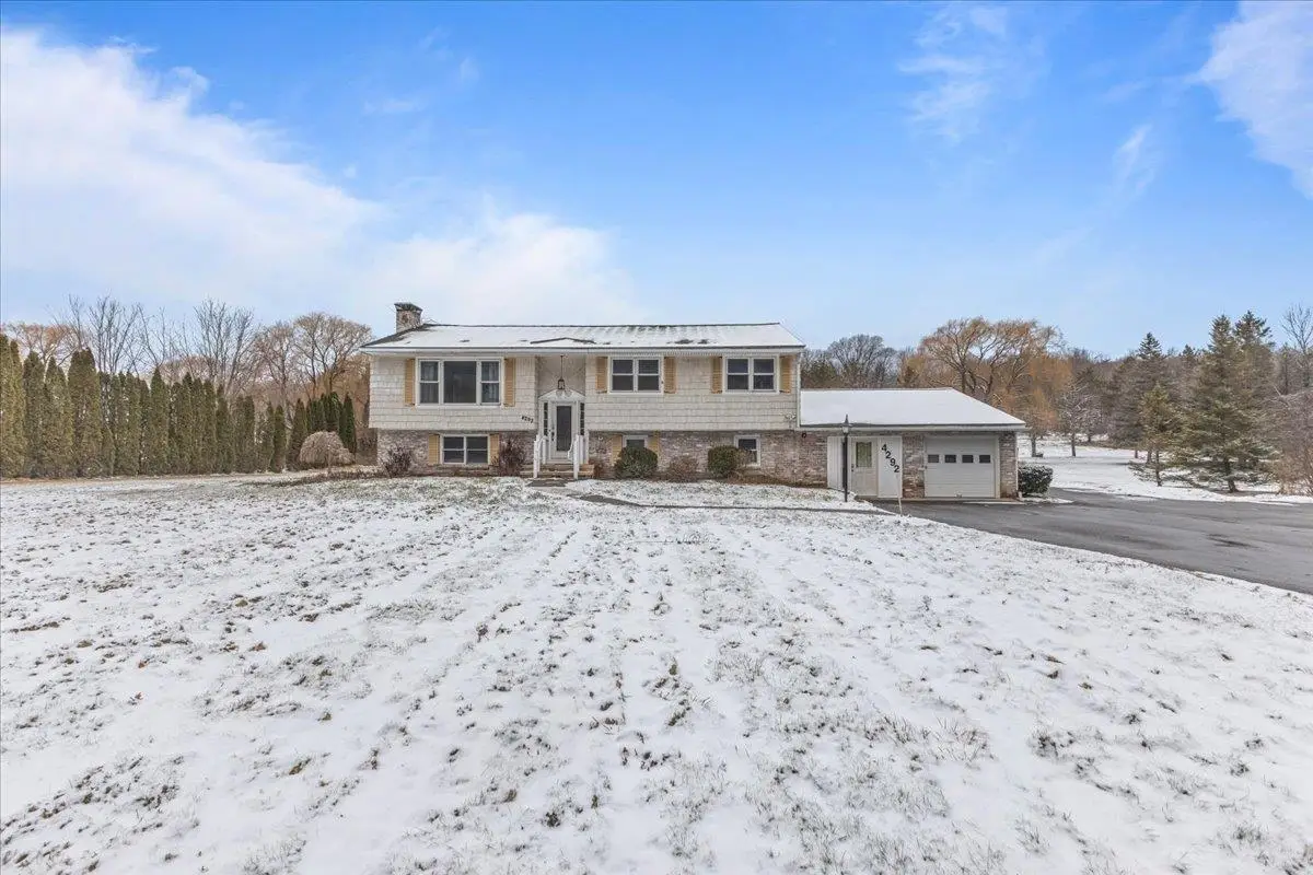 4292 South Brownell Road, Williston, VT 05495 - Image #1