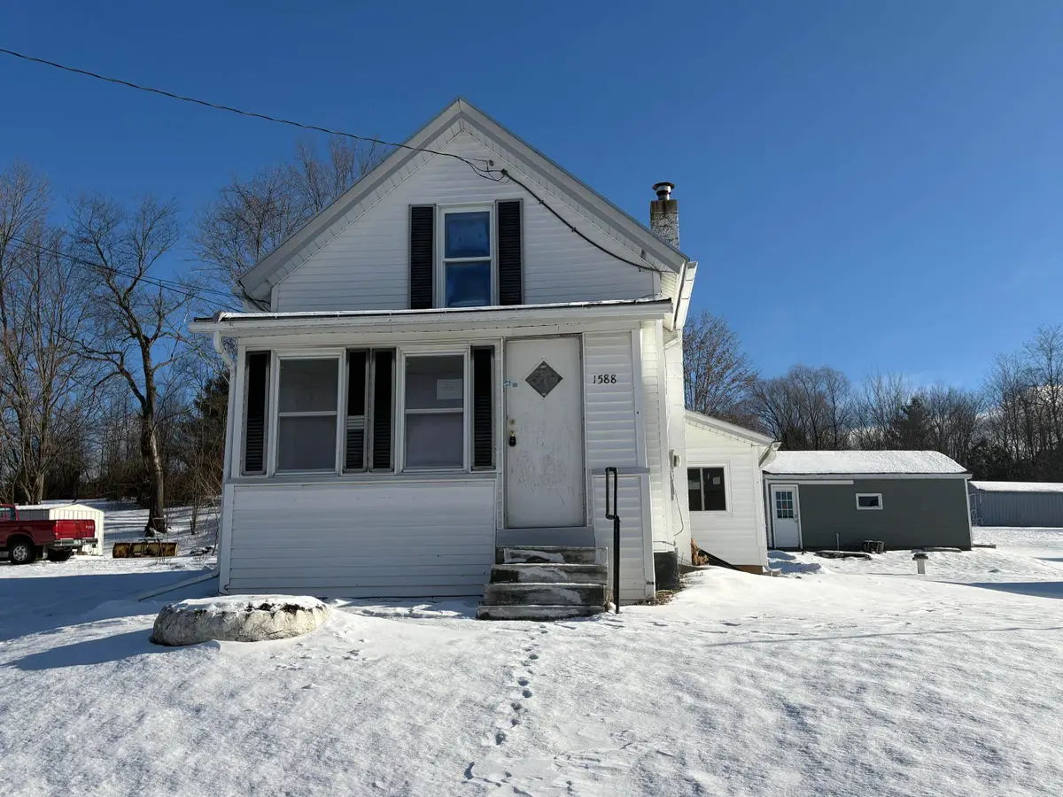 1588 Pleasant Street, West Rutland, VT 05777 - Image #1
