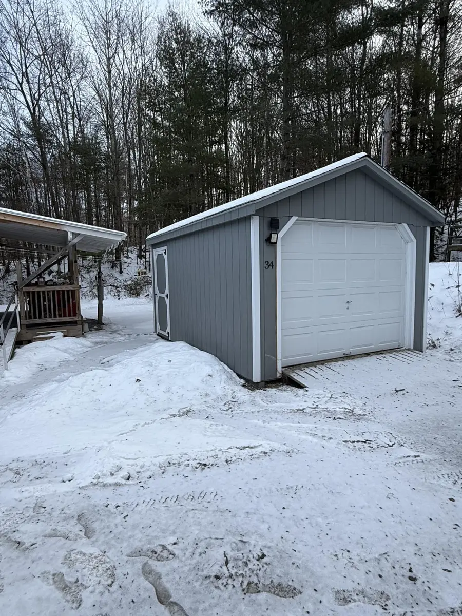 34 Ponderosa Park, Charlestown, NH 03603 - Image #2