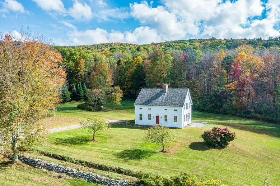 1058 Granger Hollow Road, Shaftsbury, VT 05262 - Image #2