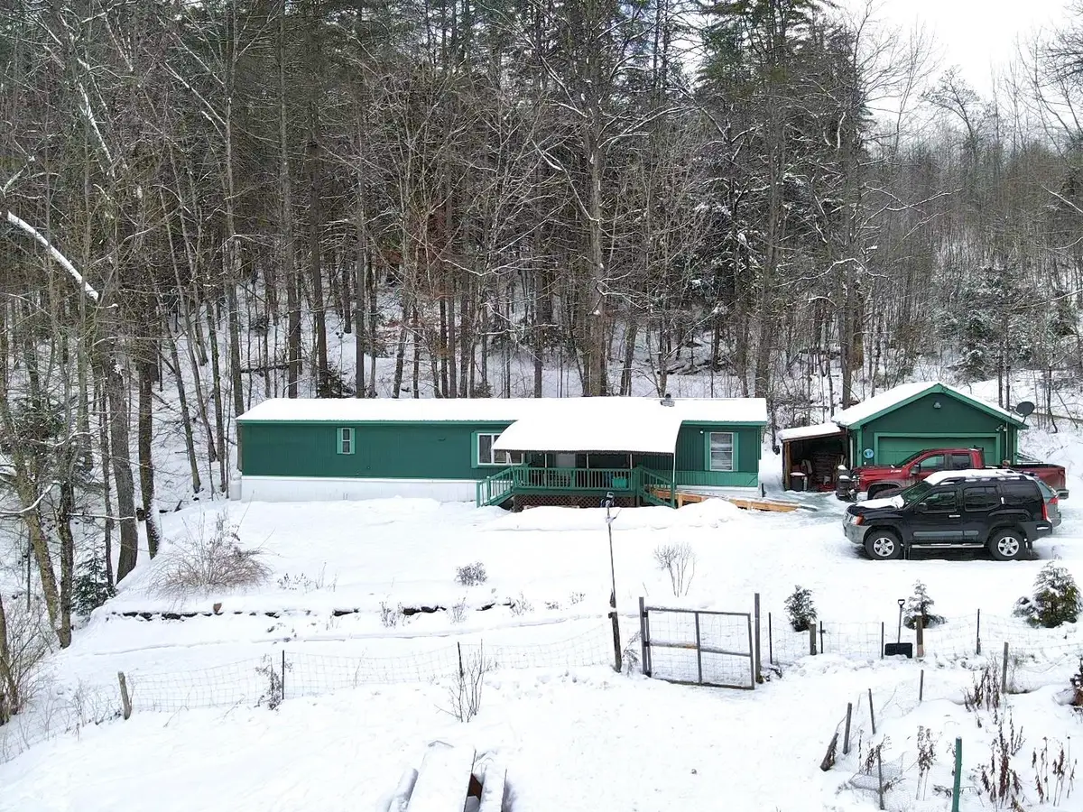 39 Ravenwood Road, West Fairlee, VT 05083 - Image #1