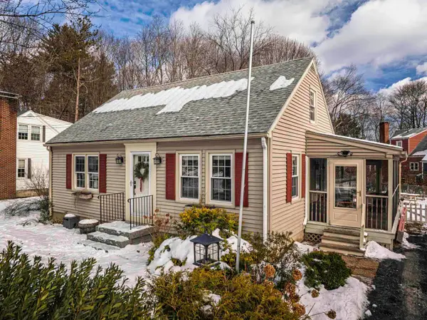 12 Chandler Way, Dover, NH 03820