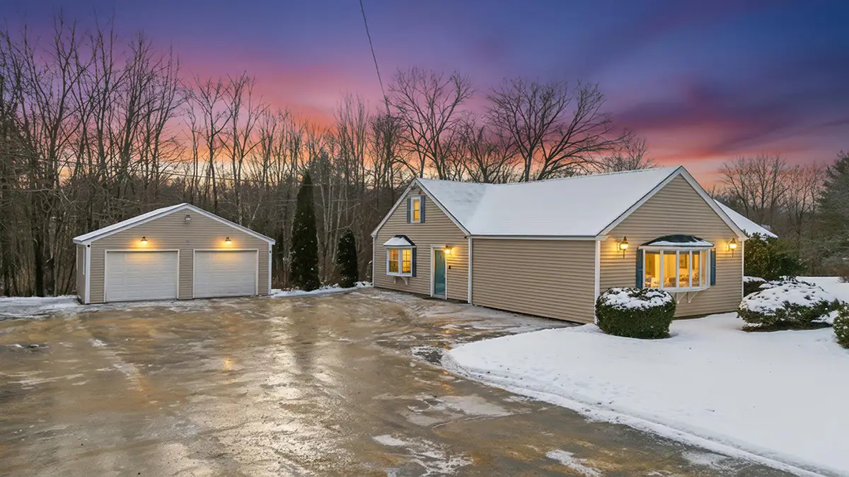 212 West Main Street, Hillsborough, NH 03244 - Image #1