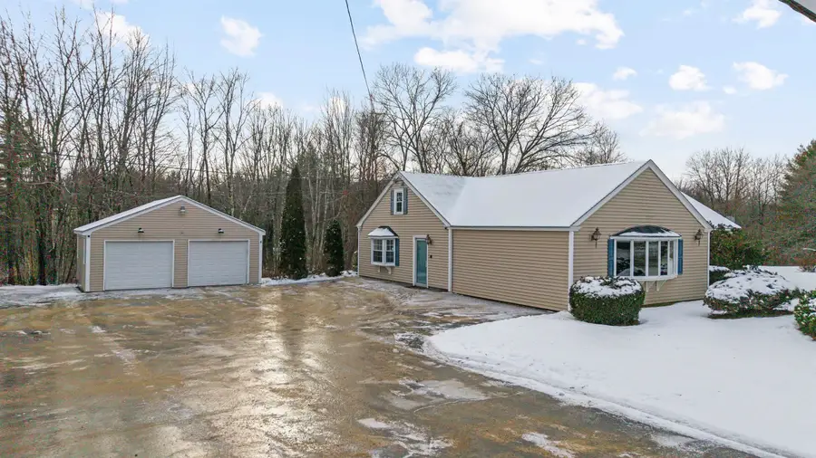 212 West Main Street, Hillsborough, NH 03244 - Image #2