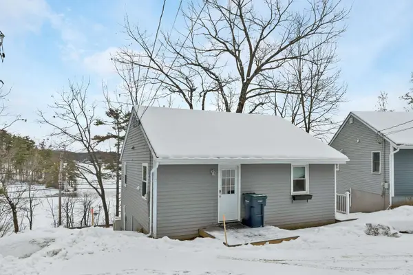 6 Winnisquam Shore, Tilton, NH 03276