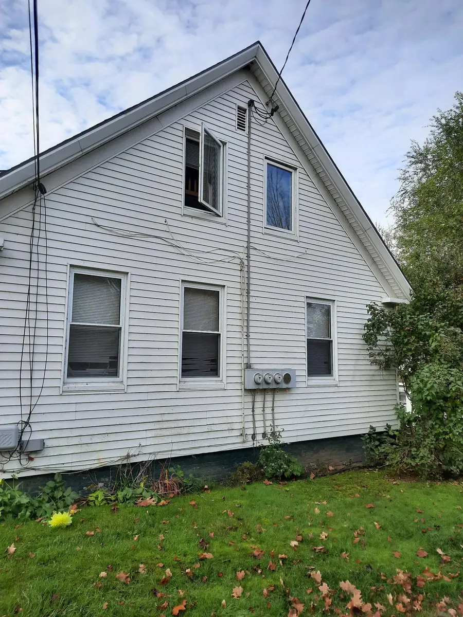 110 Sullivan Street, Claremont, NH 03743 - Image #3