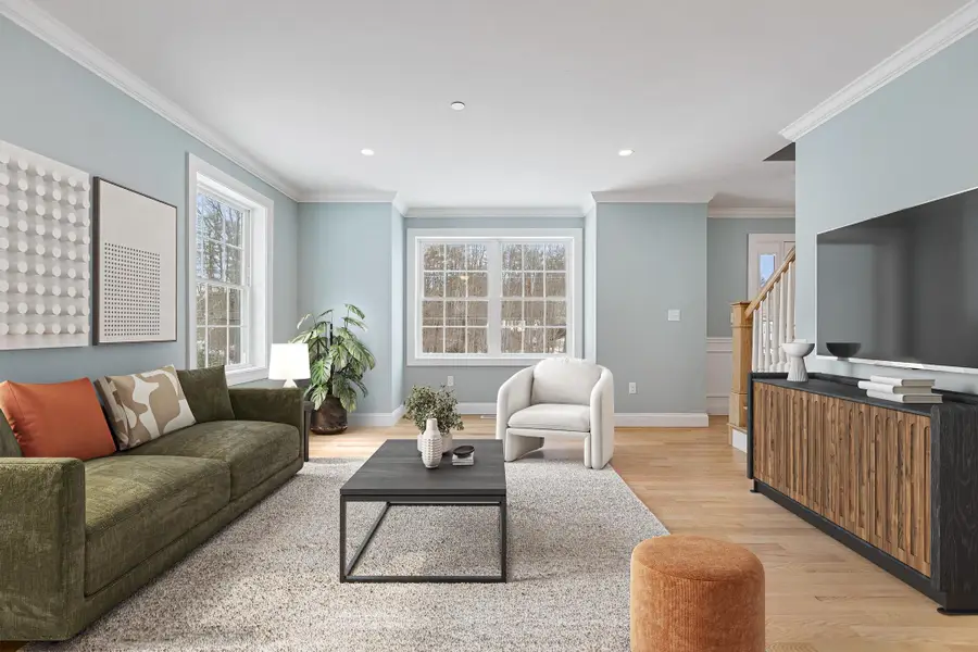 343 Island Pond Road, Derry, NH 03038 - Image #3