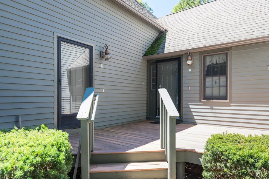 8 Montrose Drive, Stratham, NH 03885 - Image #3