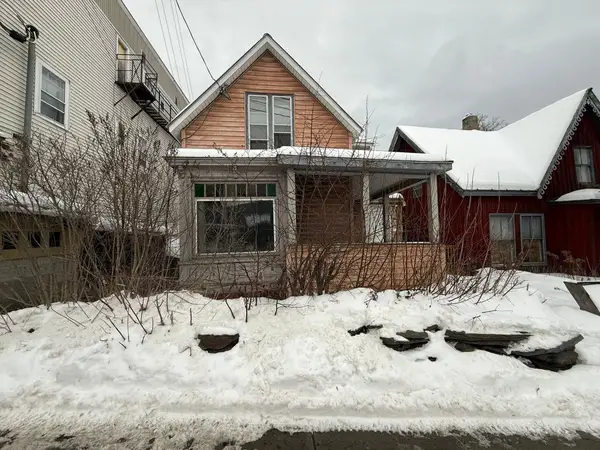 12 Pleasant Street, Randolph, VT 05060