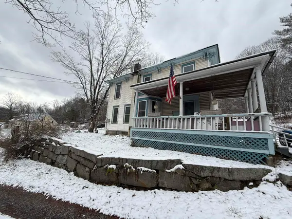 511 VT Route 25, Topsham, VT 05076