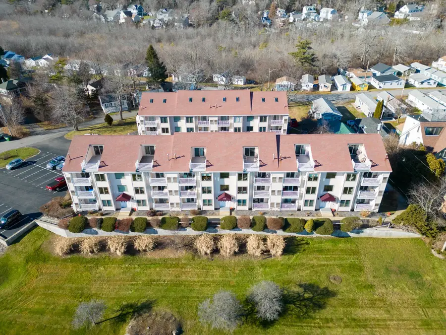 975 Ocean Boulevard #10, Hampton, NH 03842 - Image #3