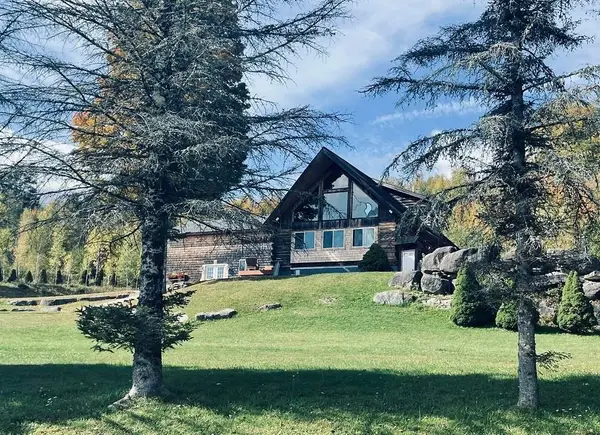 306 Sparrow Drive, Stamford, VT 05352