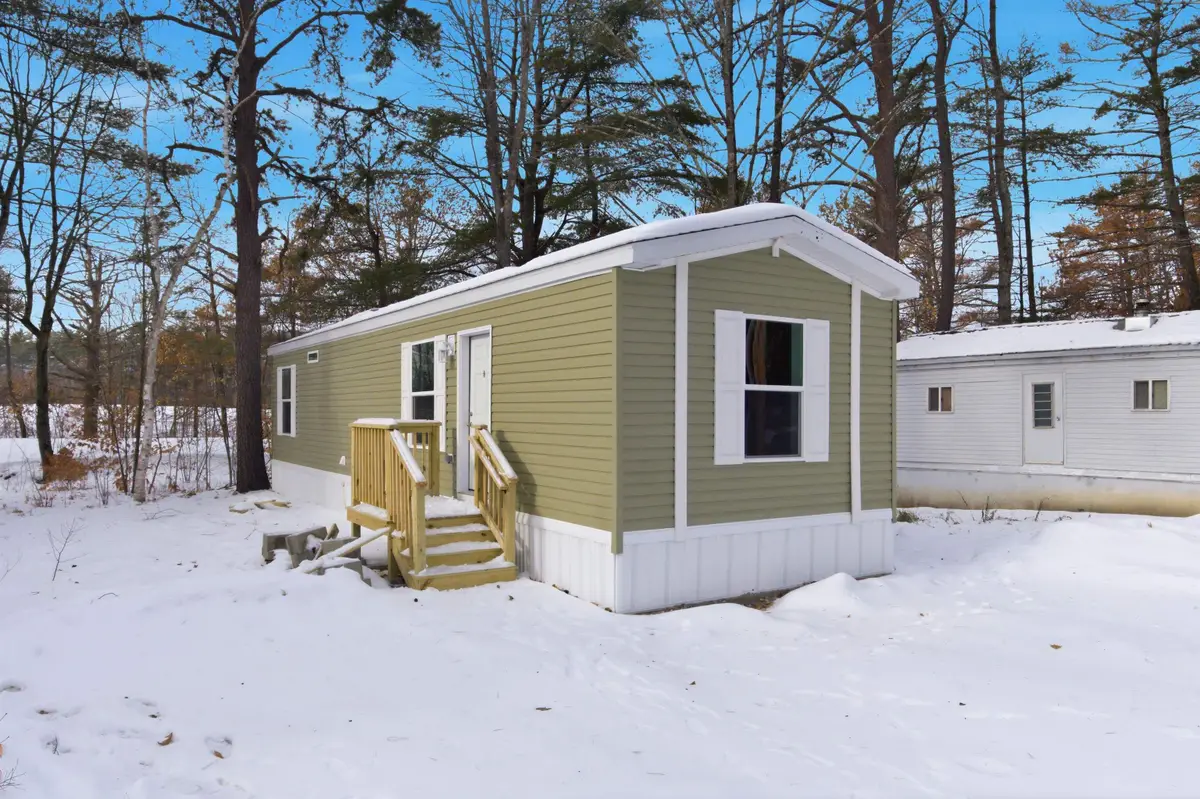 64 O'Keefe Circle, North Conway, NH 03860 - Image #1