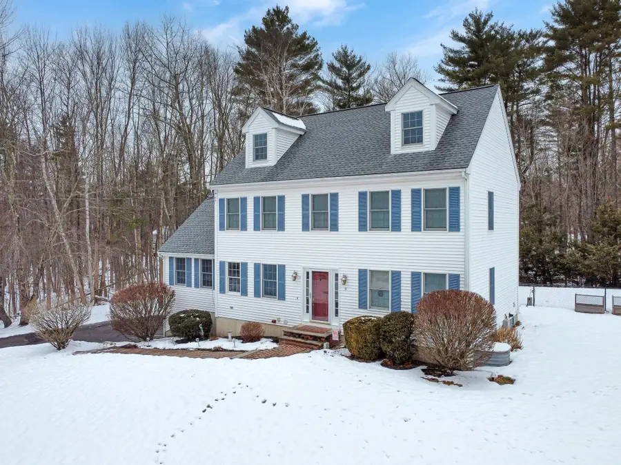 9 Village Drive, Atkinson, NH 03811 - Image #3