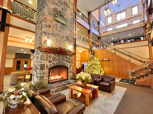 250/252 Q4, 89 Grand Summit Way, Dover, VT 05356