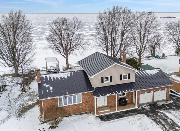 4542 Maquam Shore Road, St. Albans Town, VT 05488