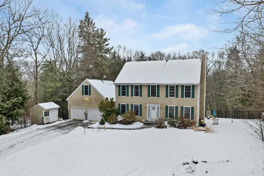 61 Folsom Meadows, Fremont, NH 03044 - Image #2