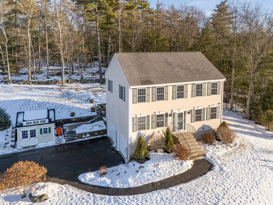 4 Fox Run Road, Raymond, NH 03077 - Image #2