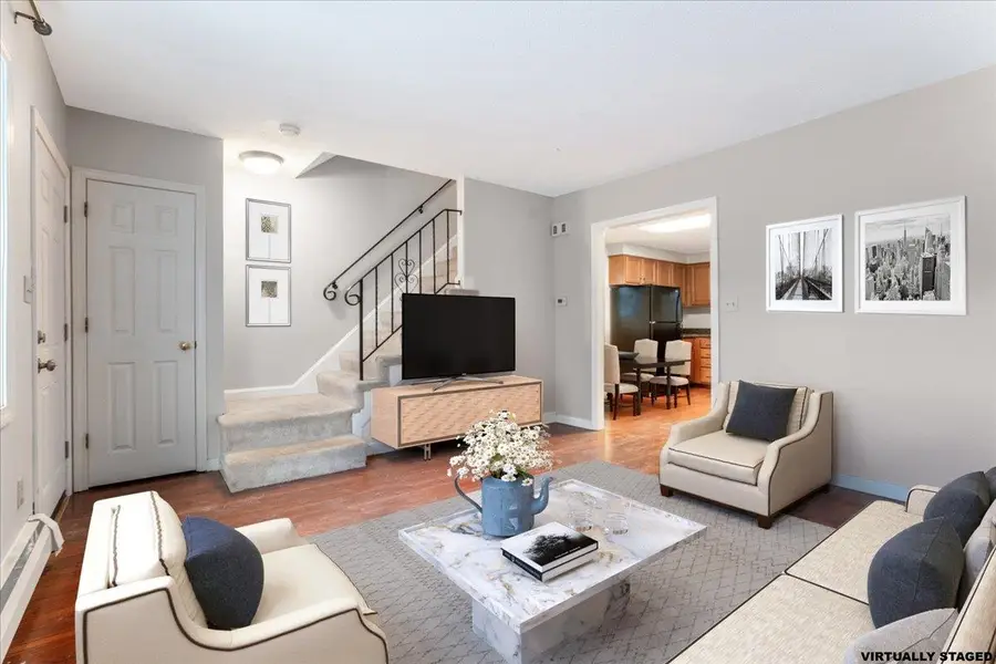 90 Golfview Drive, Manchester, NH 03102 - Image #2