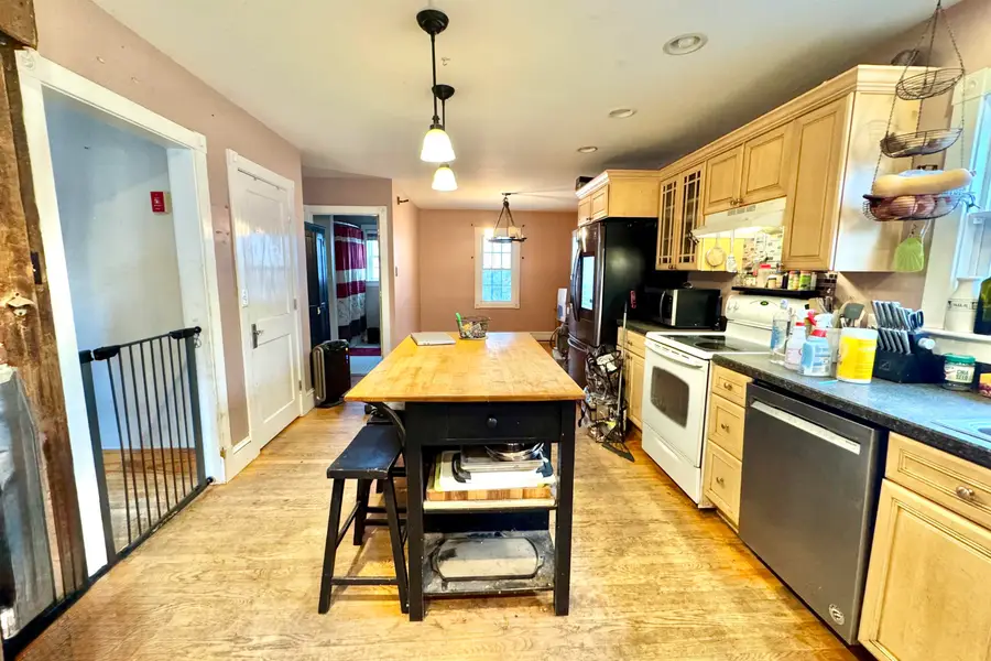 22 Webster Street, Milford, NH 03055 - Image #3