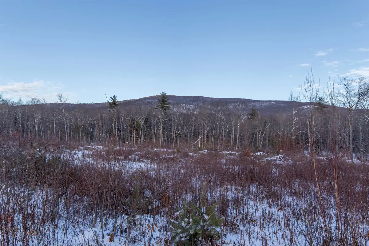 525 Governor Wentworth Highway, Moultonborough, NH 03254 - Image #1