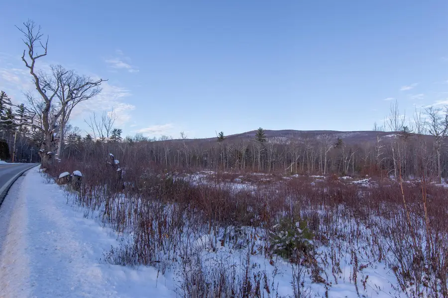 525 Governor Wentworth Highway, Moultonborough, NH 03254 - Image #2