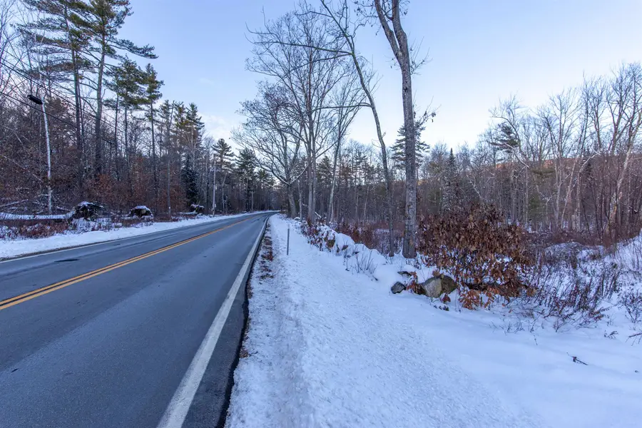 525 Governor Wentworth Highway, Moultonborough, NH 03254 - Image #3