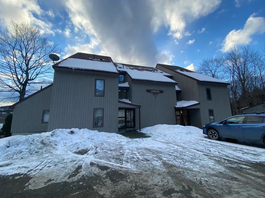 17 Snowtree Lane #Ledges G, Dover, VT 05356 - Image #3