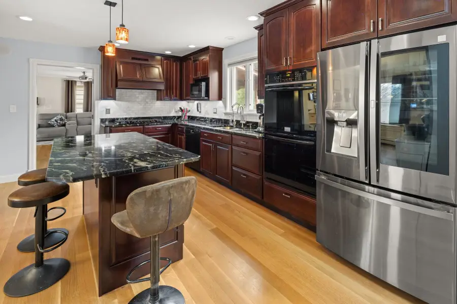 8 Moss Glen Lane, South Burlington, VT 05403 - #3