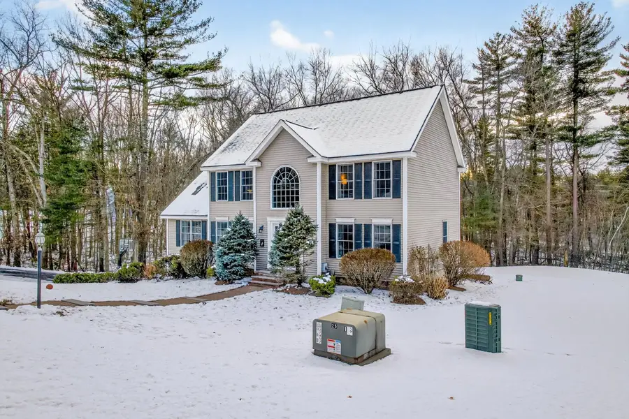 18 Heather Lee Lane, Pelham, NH 03076 - Image #3
