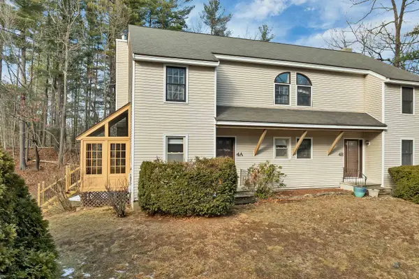 4 Kingston Way #A, Hudson, NH 03051