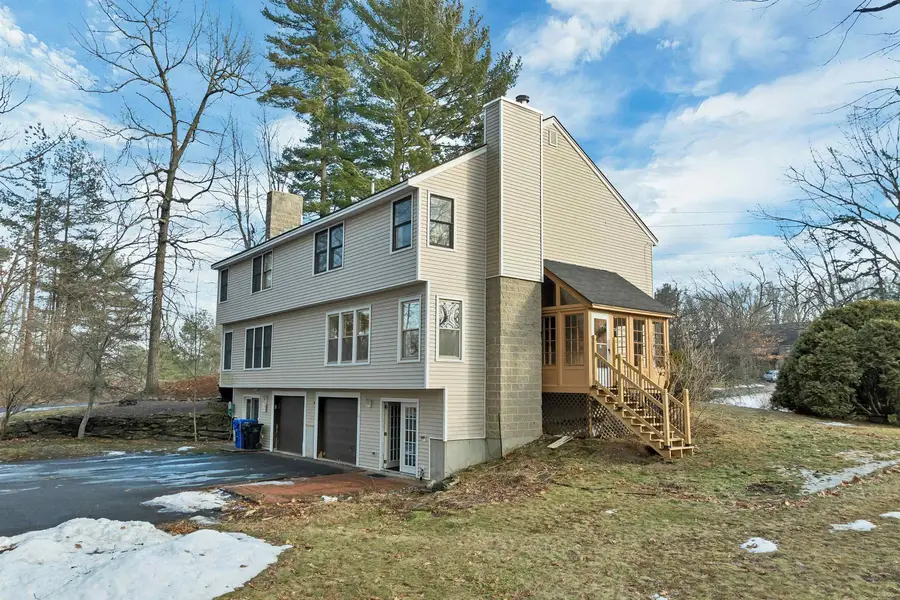 4 Kingston Way #A, Hudson, NH 03051 - Image #2