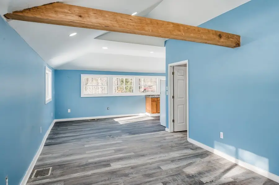 8 Phillips Lane, Rochester, NH 03868 - Image #3