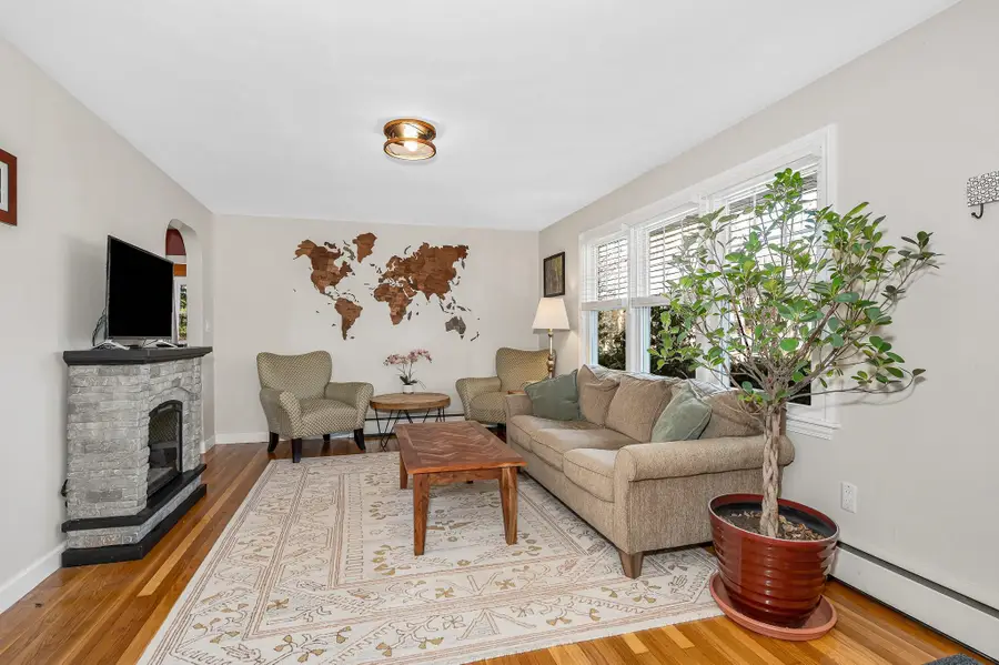 180 West Haven Road, Manchester, NH 03104 - Image #2