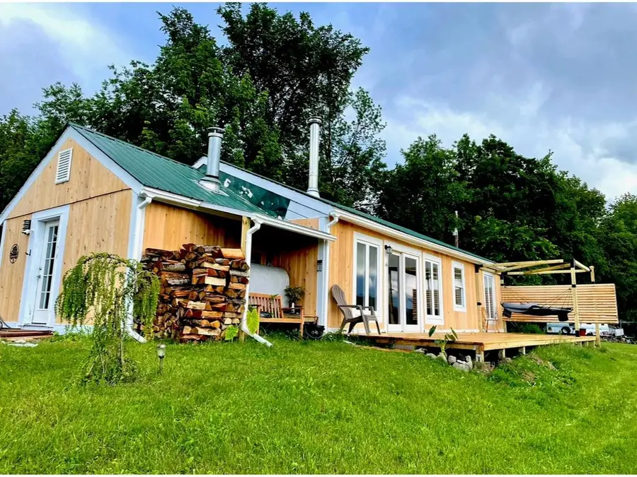 2882 Perley Road, Enosburg, VT 05450 - #2