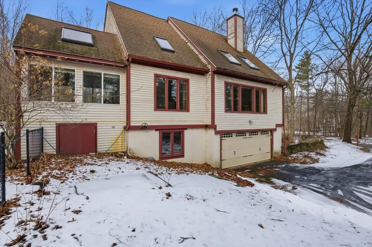 39 Coach Lane, Hampton Falls, NH 03844 - Image #1