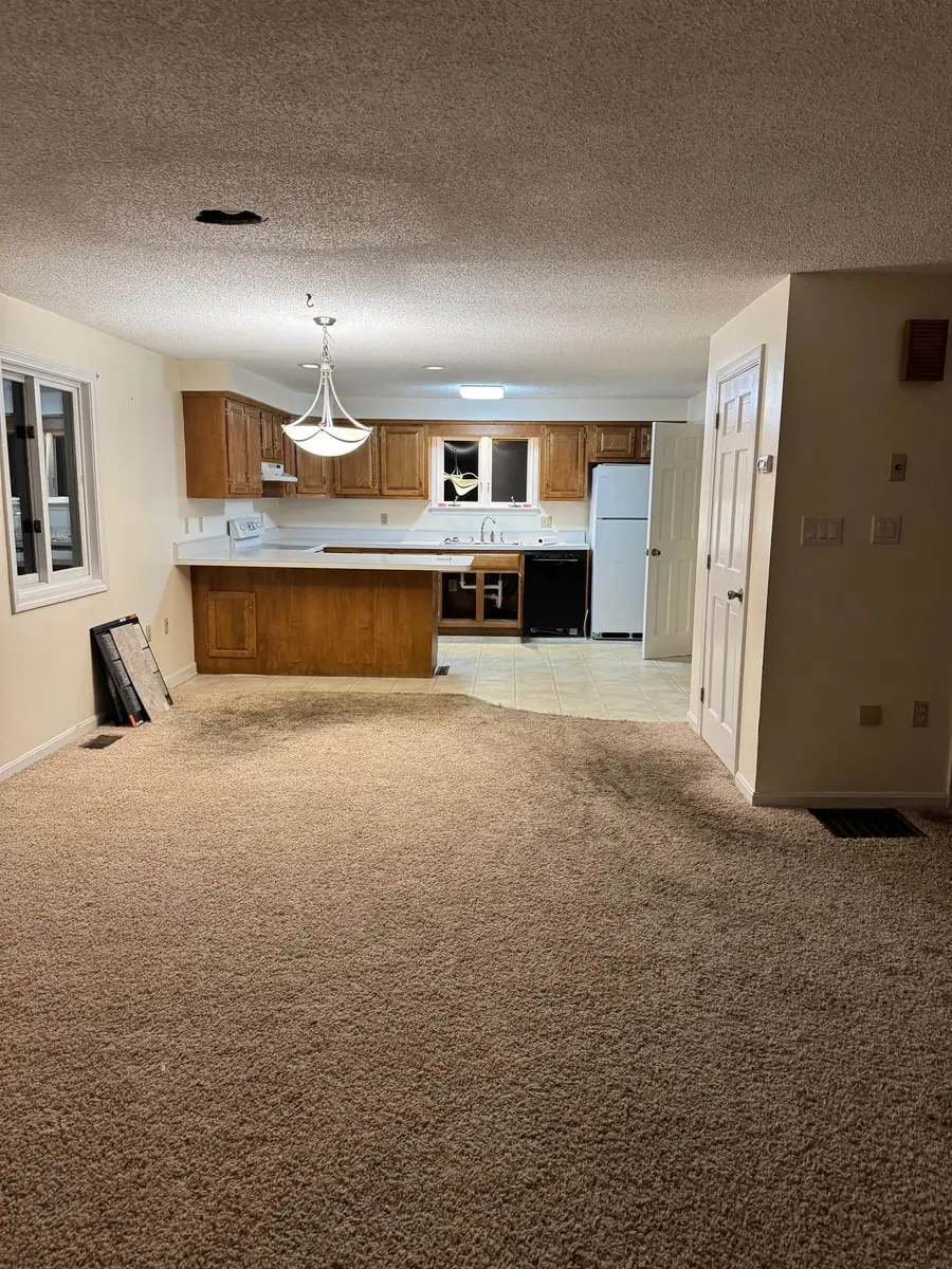 153 Coffin Road #4, Epping, NH 03042 - Image #2