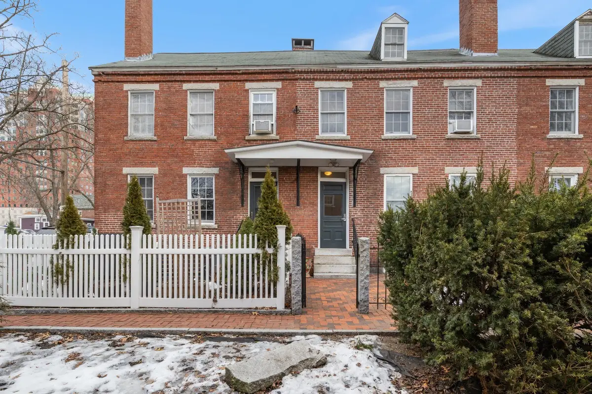 98 West Merrimack Street #B, Manchester, NH 03101 - Image #1