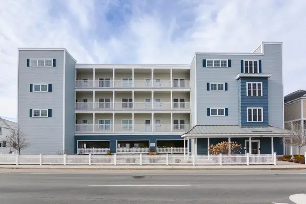 180 Ashworth Avenue #105, Hampton, NH 03842