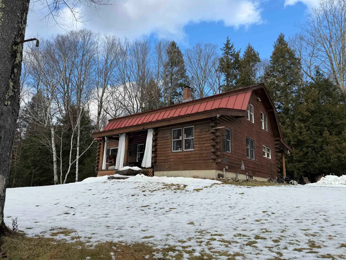 441 W Unity Road, Claremont, NH 03743 - Image #1