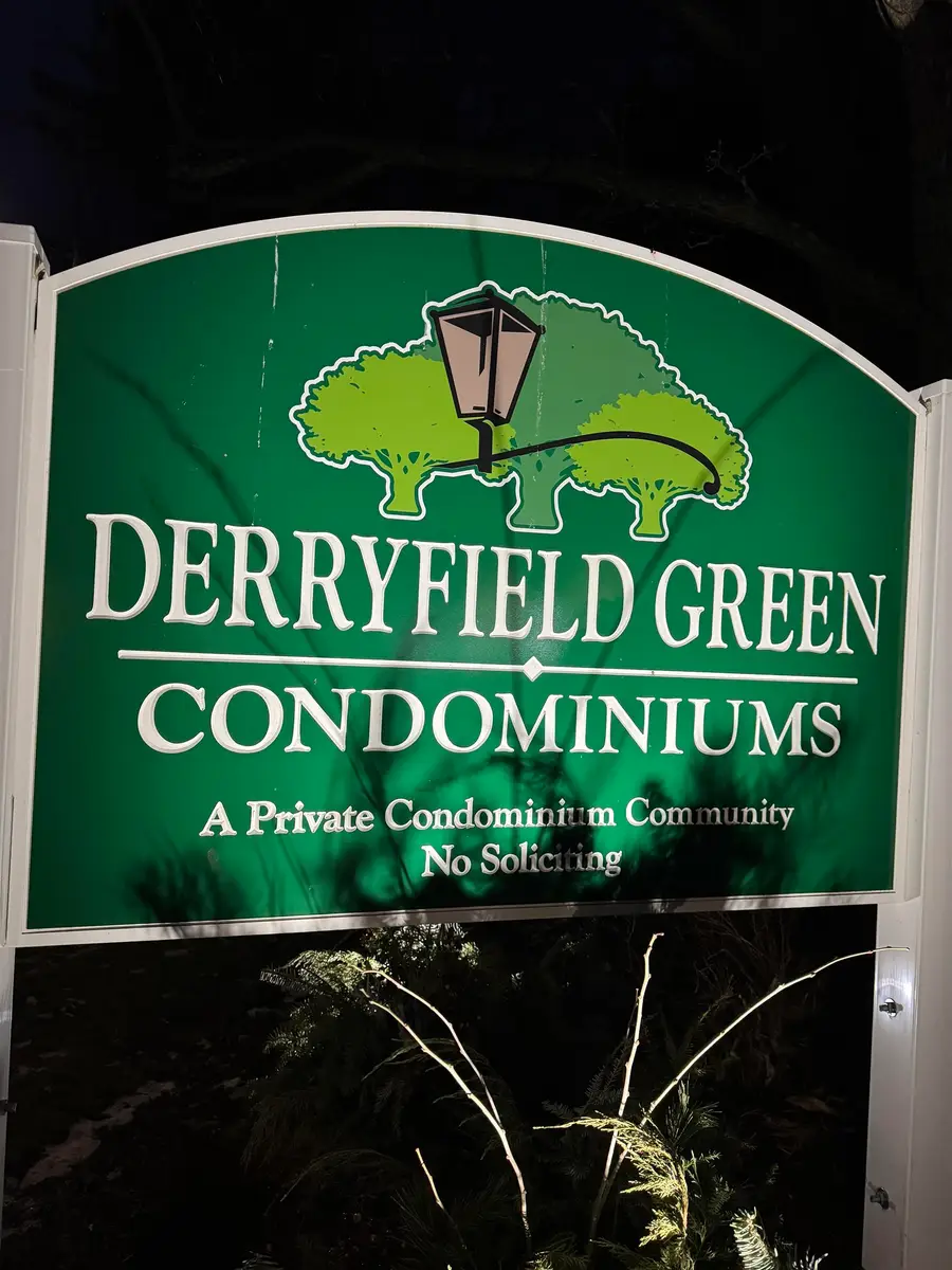 103 Derryfield Court, Manchester, NH 03104 - Image #2