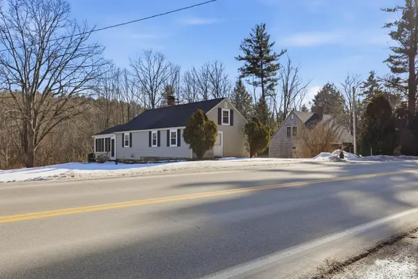 80 Weare Road, New Boston, NH 03070